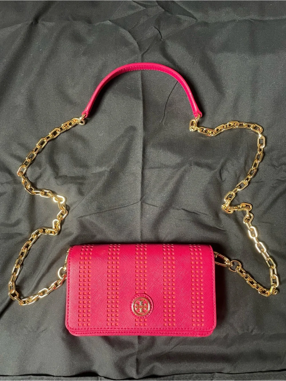 Tory Burch Fuchsia Pink Perforated Saffiano Crossbody Bag Gold Chain Hot Pink